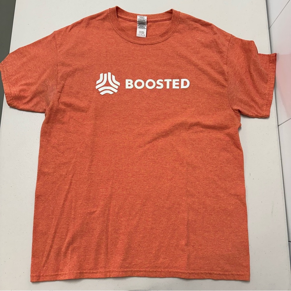 Boosted Board Men’s T-Shirt - Size Large